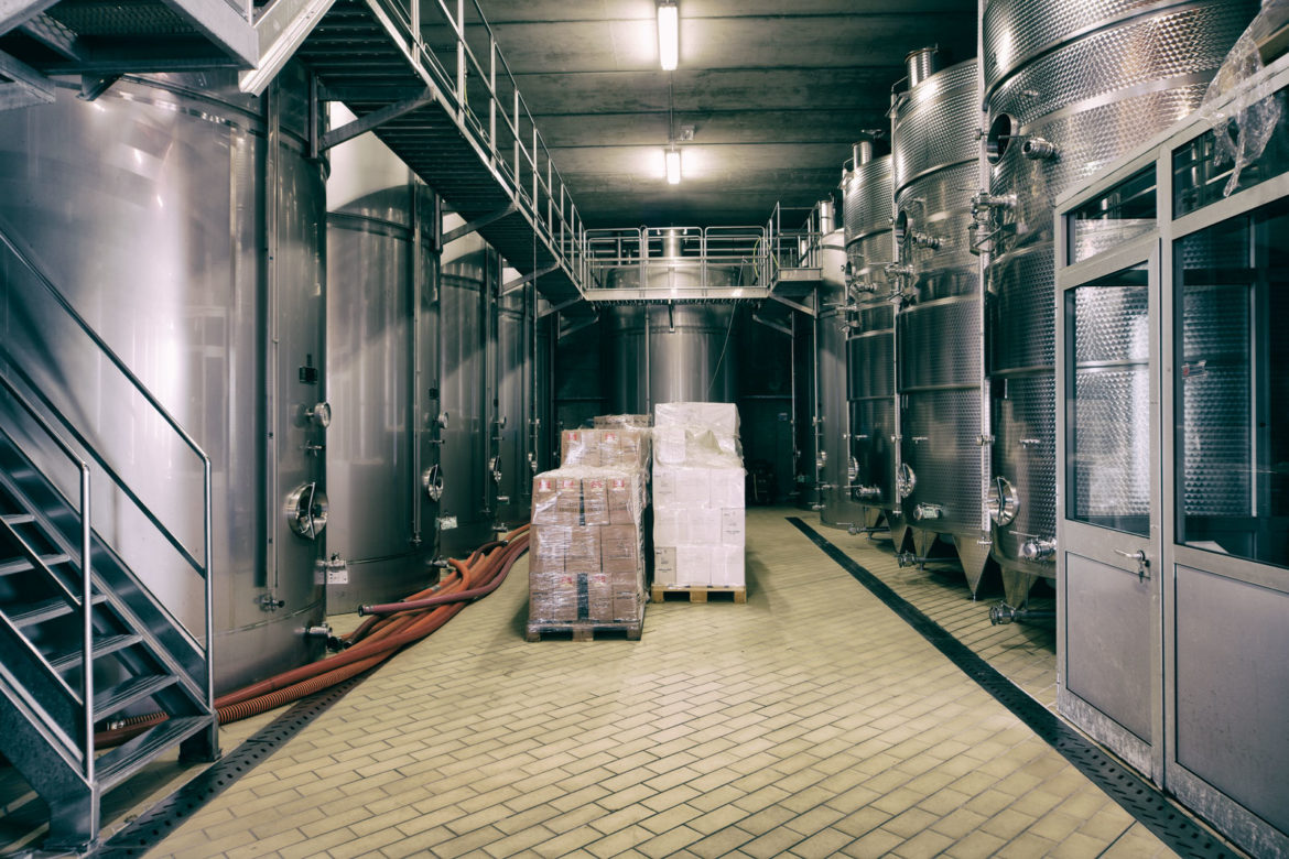 Interno della cantina Le Rive
